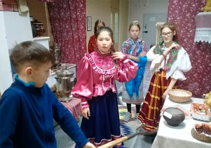 Школьный историко-патриотический уголок «Память»